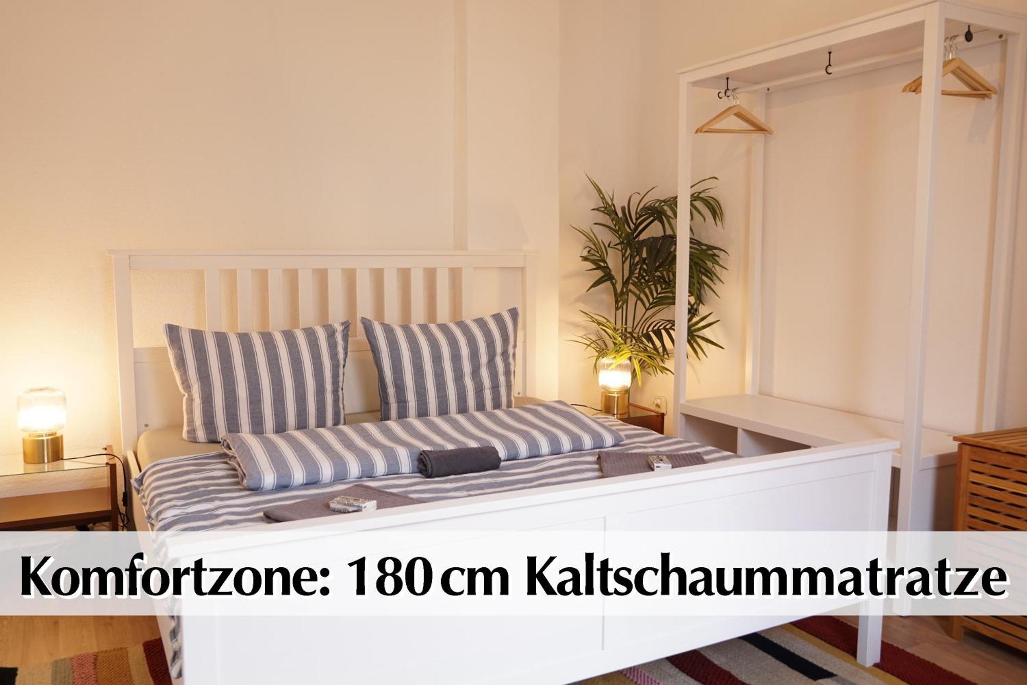 Appartamento Helles Altbau-Loft Mit Kingsize Bett, Smart-Tv, Etc Erfurt Esterno foto